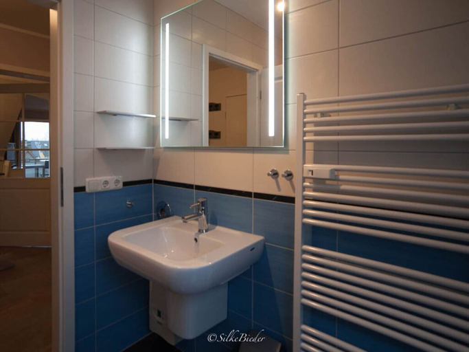 Bathroom, Holiday Apartment New Love, Vorpommern-Rügen