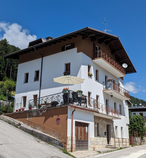 Others 5, Villa Vittorio, Belluno