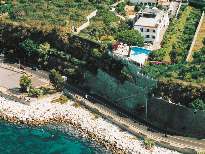 Exterior & Views 1, Hotel L'Approdo, Napoli