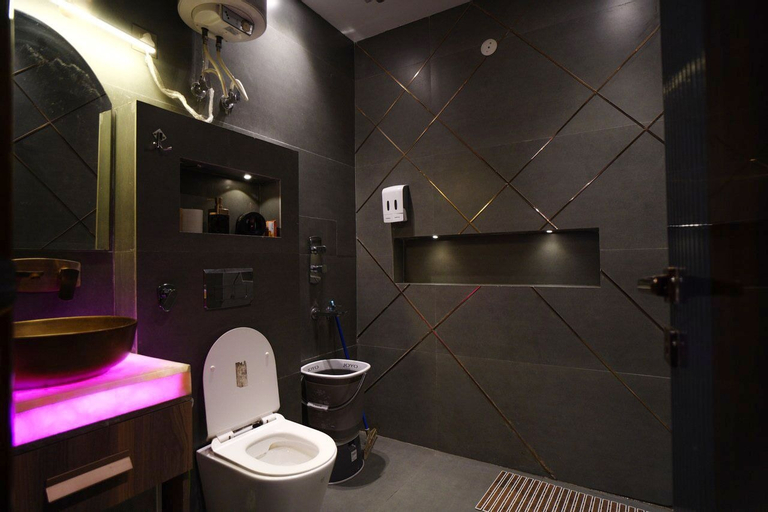 Bathroom 3