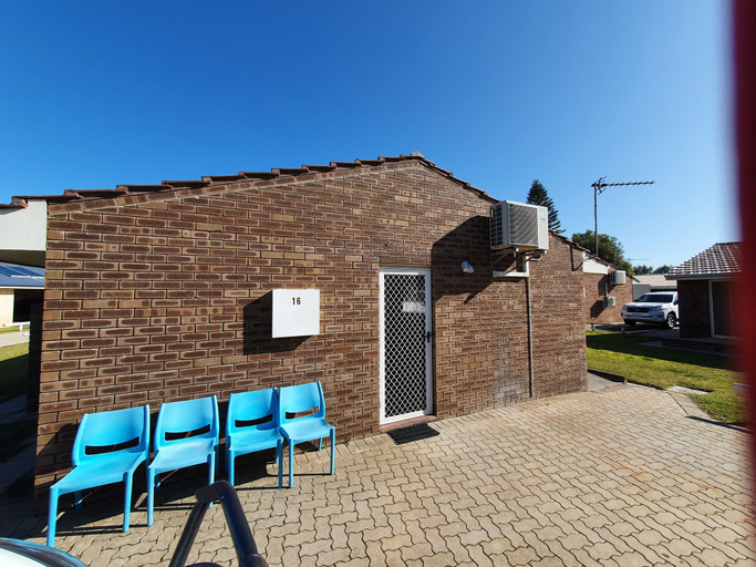 Exterior & Views, Ocean Beach Chalet 16, Dandaragan