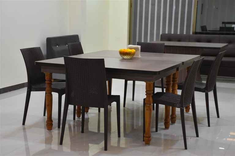Others 3, Hotel Shri Sharanam, West Nimar