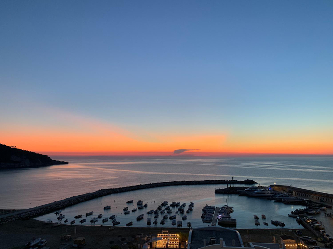 Others 3, Residence Tramonto, Foggia