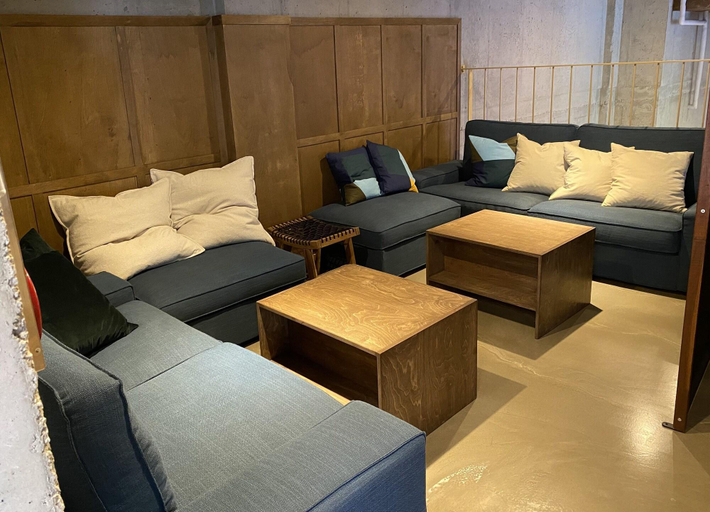 Public Area 2, Shui Hostel, Jung
