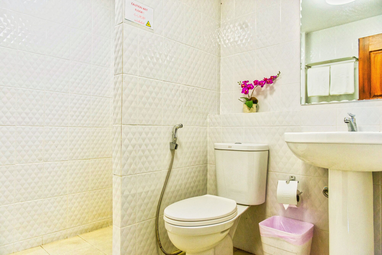 Bathroom 3, Jade Tower Downtown, Muang Chiang Mai