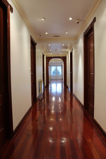 Others 4, Hotel Sindika, Guipúzcoa
