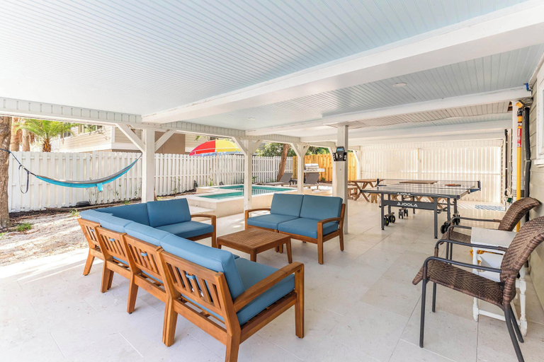 Food & Drinks, Caretta Cottage by Tybee Vacation Rentals, Chatham