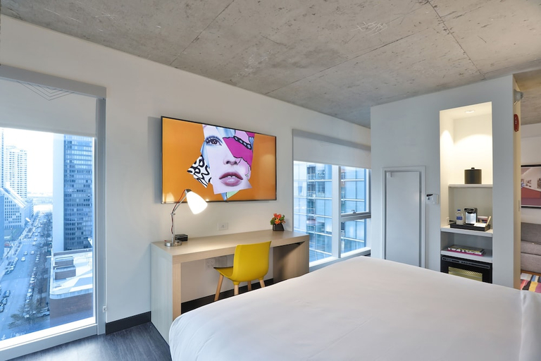 Bedroom 2, Aloft Chicago Mag Mile, Cook