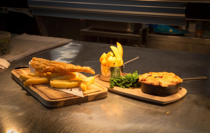 Food & Drinks 5, Three Horseshoes Country Inn, Staffordshire