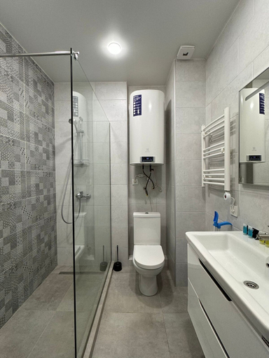 Bathroom 3, Next Orange Aparthotel Official, Batumi