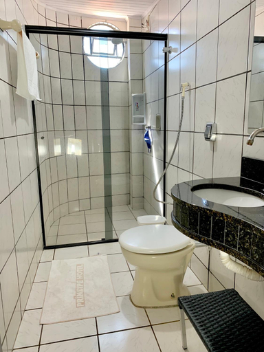 Bathroom 2, Principe Hotel, Barreiras