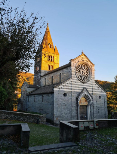 Exterior 2