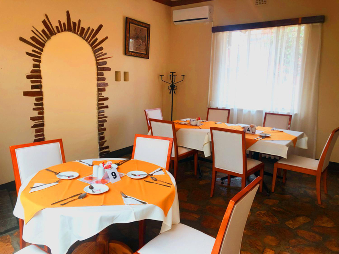 Food & Drinks 5, Hotel Pension Steiner, Windhoek West