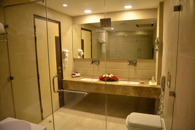 Bathroom 4, Grand Plaza Jammu , Jammu