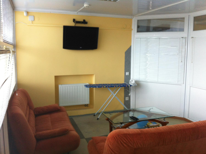 Others 5, Molodizhniy Hostel, L'vivs'ka