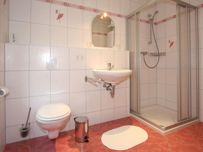 Bathroom 4, Chalet Harmonie, Harz