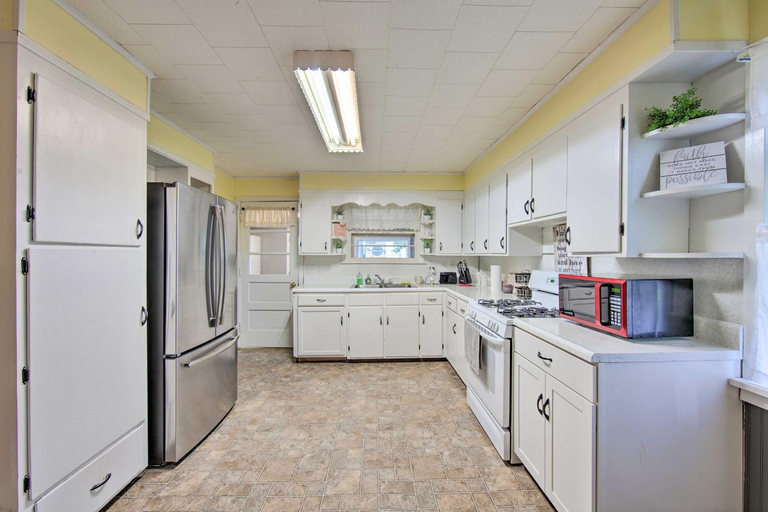 Others 3, Quiet Elizabethville Home w/ Fire Pit + Views, Dauphin