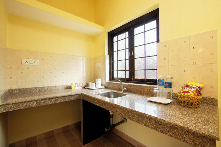 Bathroom 3, Marina Bay Beach Resort, North Goa