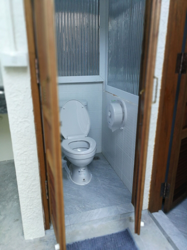 Bathroom 4, Silla House, Hat Yai