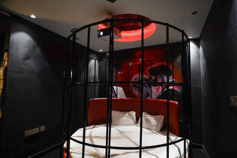 Bedroom 12