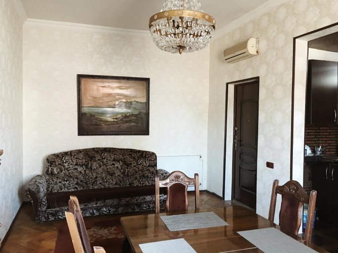 2, Eka Guest House, Batumi