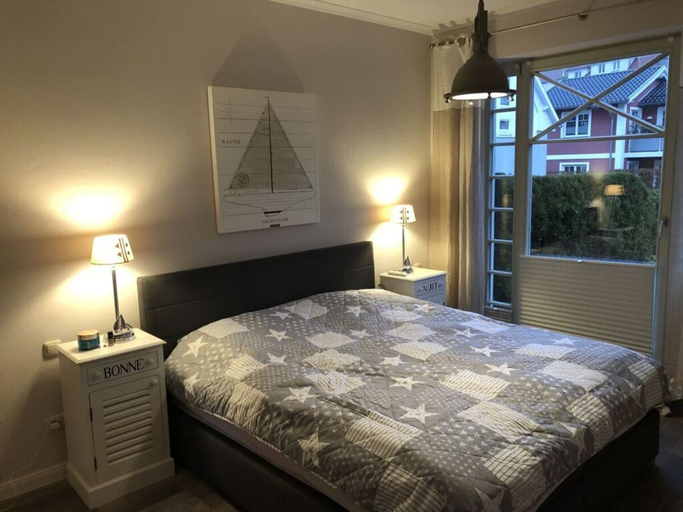 Bedroom 2, Apartment 28, Seestern Residence, Rostock