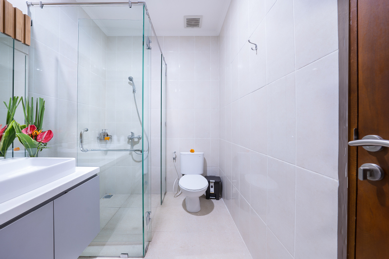 Bathroom 8