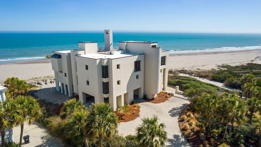 Primary image, Oceanfront Modern Dream Home 6 Bedroom Home by Peace Vacations, Georgetown