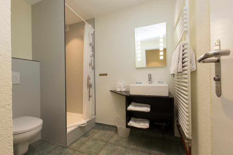 Bathroom 2, Hotel Landhaus Santis Herisau, Appenzell Ausserrhoden