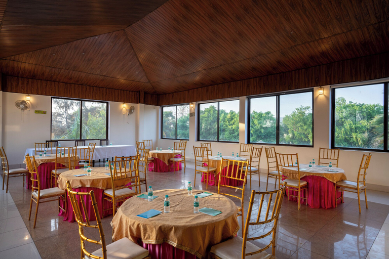 Food & Drinks 5, CORBETT D RESORT, Nainital