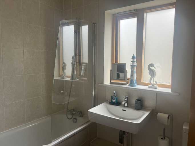 Bathroom, Beautiful Apartment in the Cathedral Grounds, Norfolk
