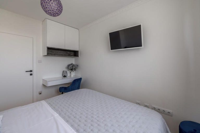 Bedroom 2, Amigo 2-Bedroom Luxury Suite - Seaview, Split