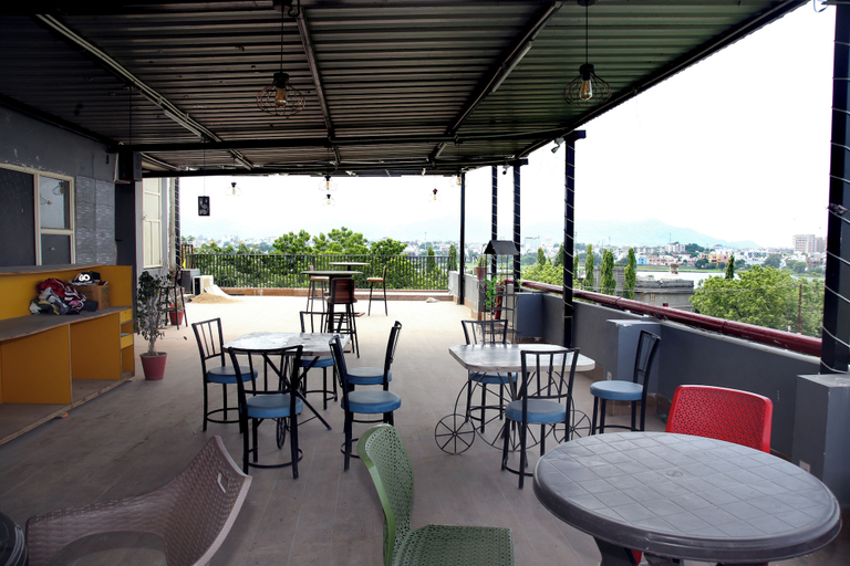 Food & Drinks 5, Majestic Hotel and Restro, Udaipur