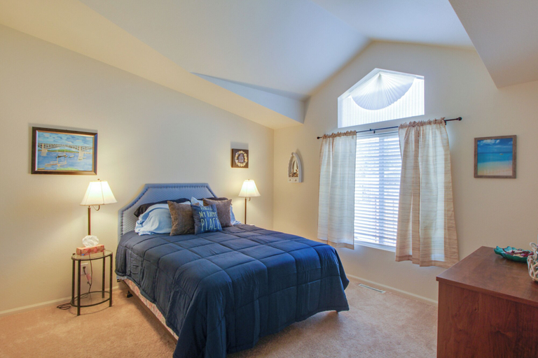 Bedroom 3, Clearlake Oaks Home w/ Game Room, Dock & Deck, Lake