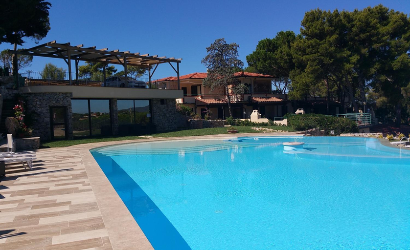 Others 4, Residence Cala Silente, Livorno