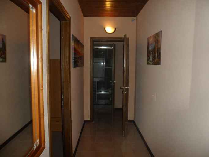Others 5, Gina B&B, Rome