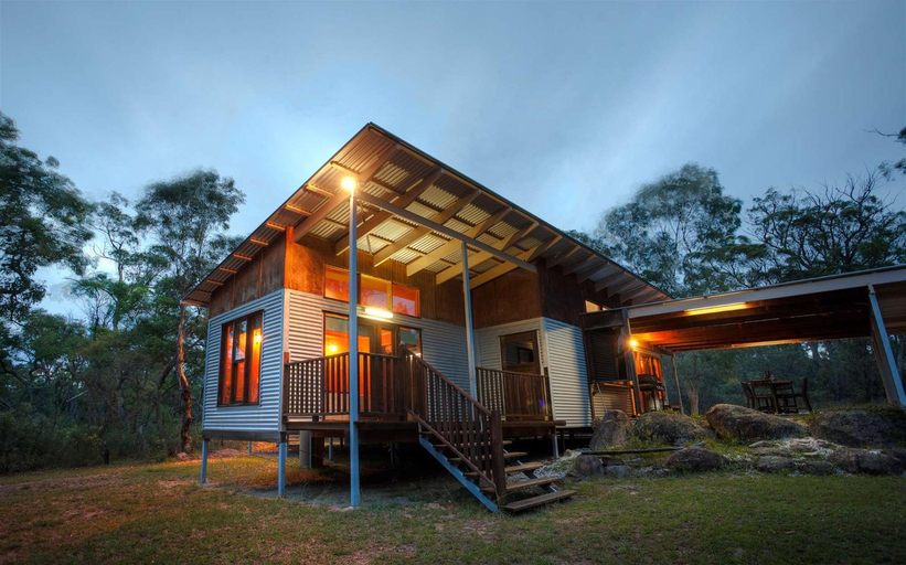 Exterior view 2, Severn-dipity, Stanthorpe