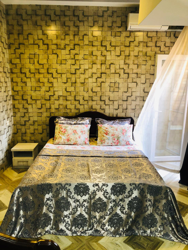 Bedroom 2, hotel Pharnavaz, Batumi