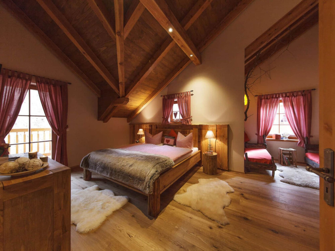 Room 5, Ilse Chalet No. 19 Comfortable Vacation Home, Harz