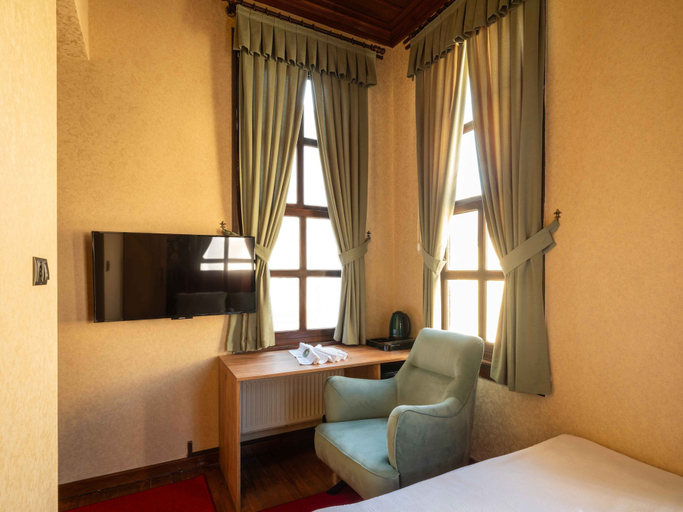 Bedroom 5, Araz White House, Mudanya