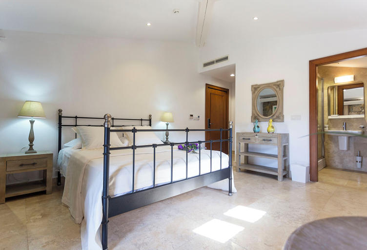 Bedroom 4, şonef house, Bozcaada