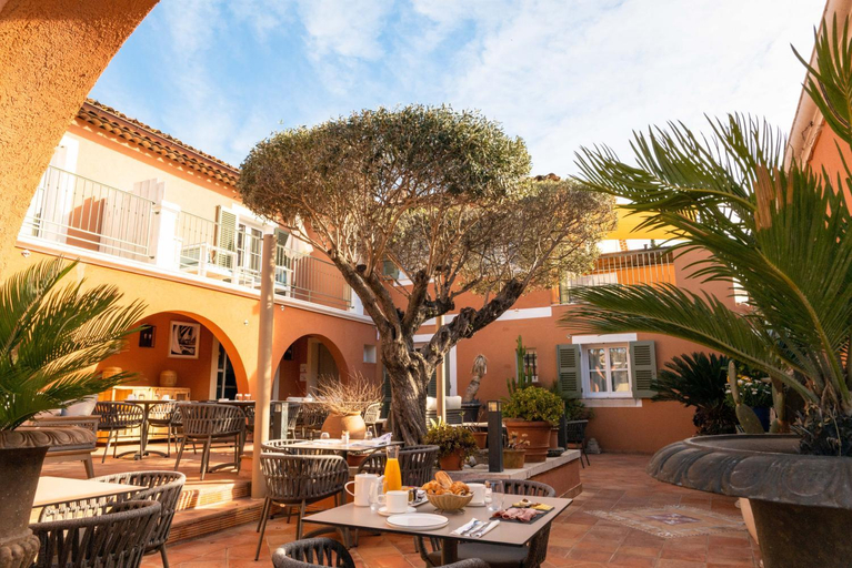 Food & Drinks 5, Hôtel Le Mouillage, Var