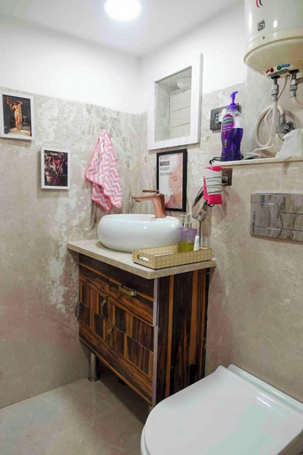 Bathroom 3
