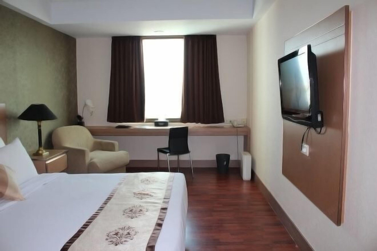 Bedroom 18