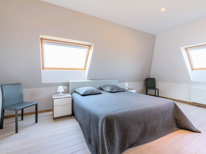 Others 2, Apartment in Koksijde With Sea View, West-Vlaanderen