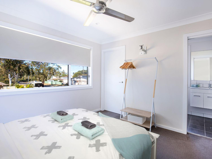 Bedroom 2, Gingers I Pet Friendly I 4 Min Walk to Beach, Shoalhaven - Pt B