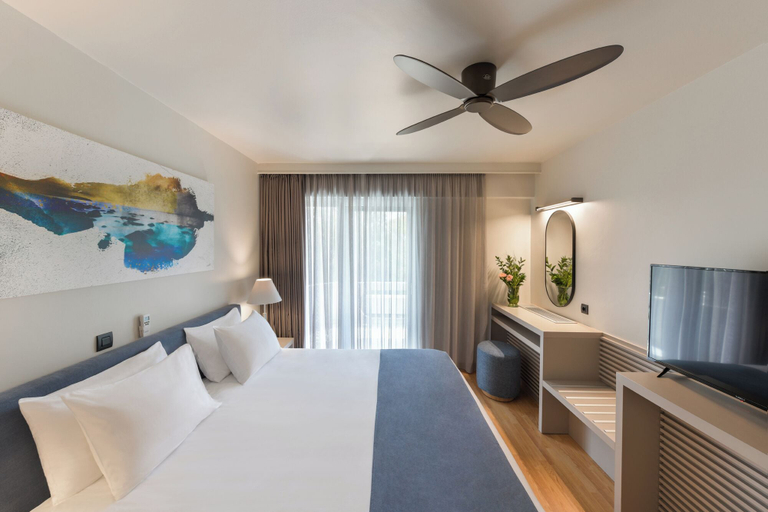 Bedroom 3, Blazer Suites Hotel, Attica