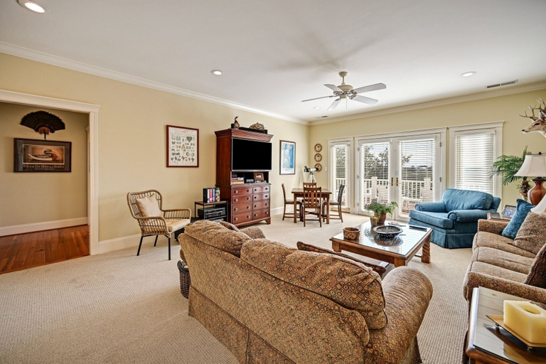 Living area 5, Secluded Creekfront Home 5 Bedroom Home by Peace Vacations, Georgetown