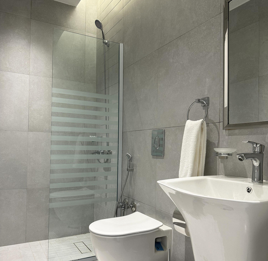 Bathroom 3, Kease Ar Rabi I-4 Royal touch AG34, Riyadh