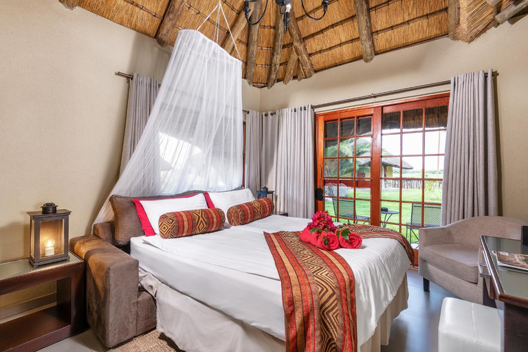 Bedroom 3, Frans Indongo Lodge, Omatako